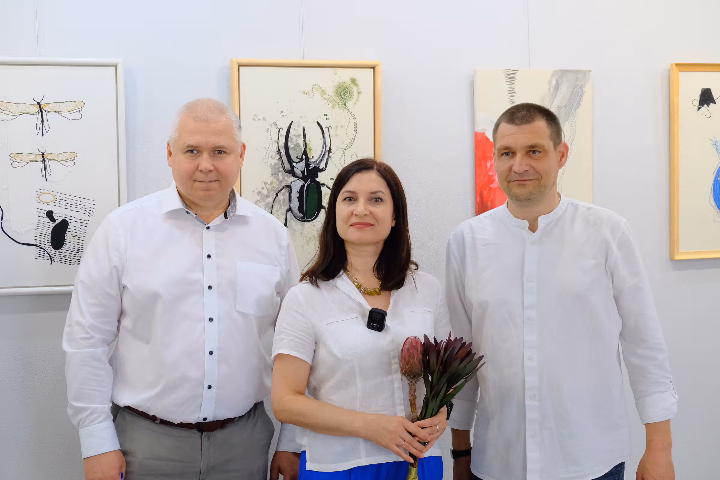 "Тонка Мова" і "SOS" : відкриття двох персональних виставок
