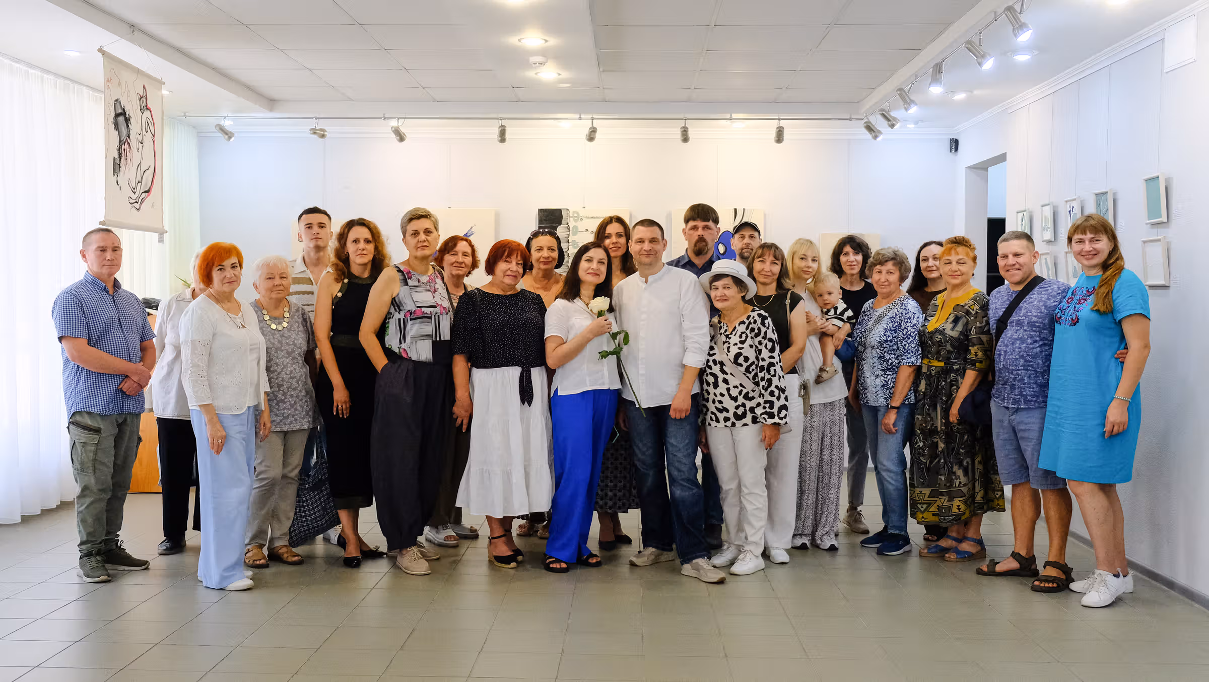 "Тонка Мова" і "SOS" : відкриття двох персональних виставок